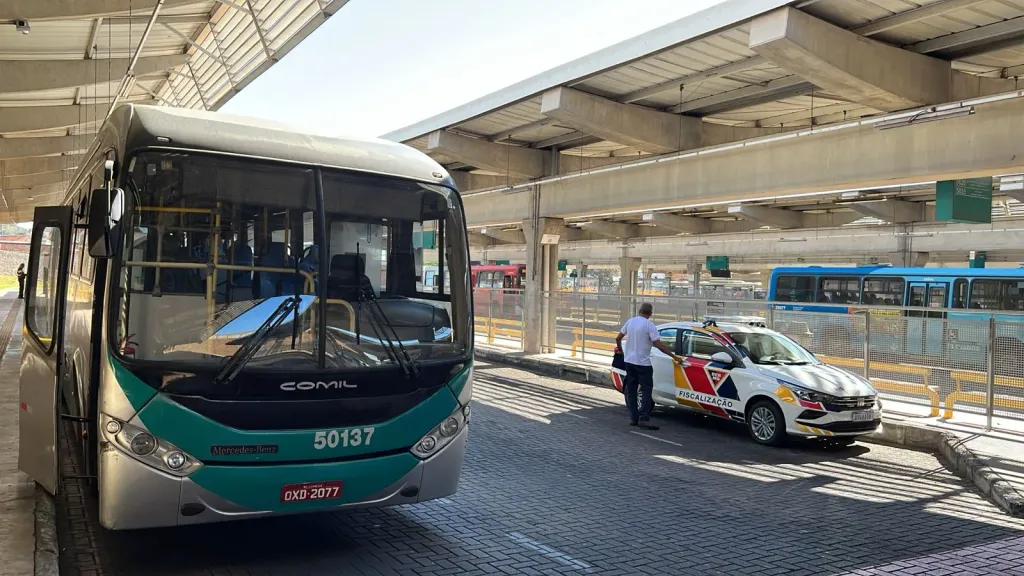 Serão destinados R$ 382 milhões para aquisição de 600 ônibus para a região metropolitana (Foto: Agência Minas Gerais)
