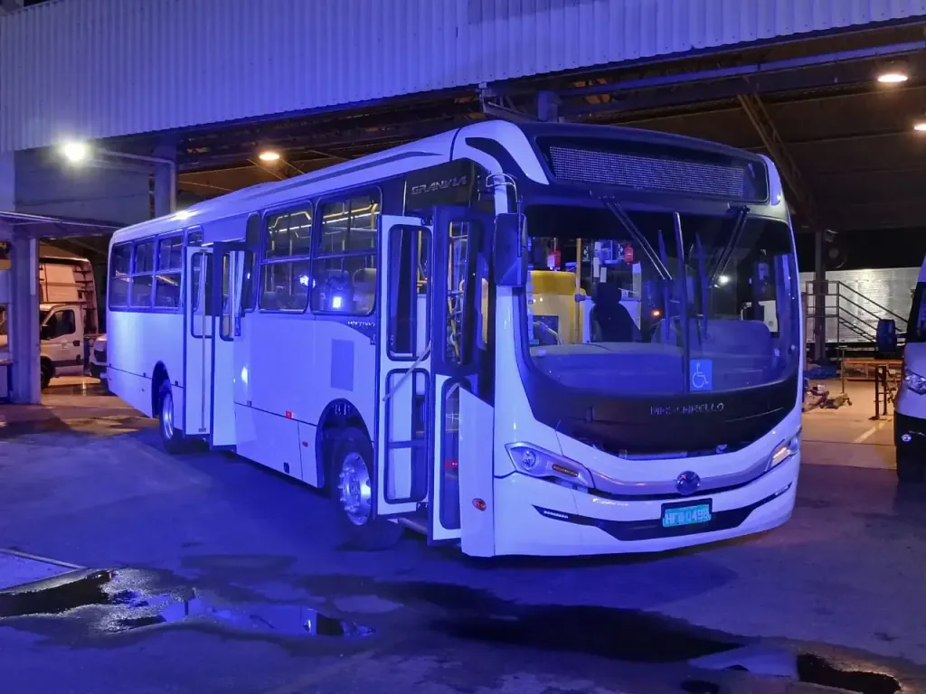 Chassi BUS 17-280 com suspensão pneumática (Divulgação)