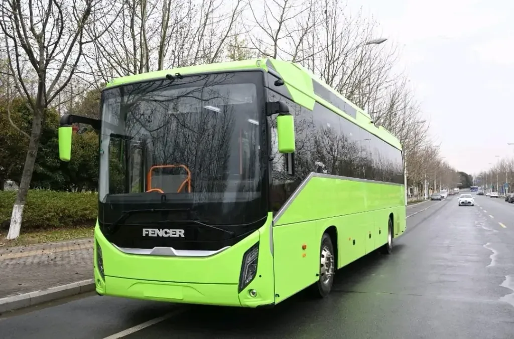 O novo veículo elétrico tem 12,5 metros de comprimento (Divulgação)