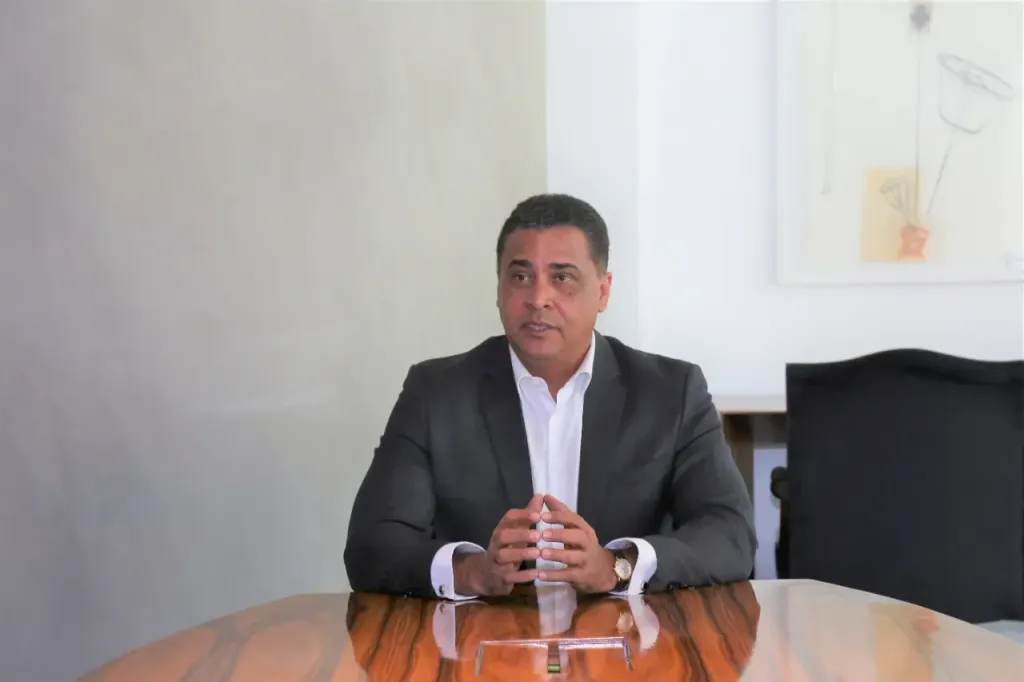José Francisco Ribeiro, presidente do Banco Luso Brasileiro (Divulgação)