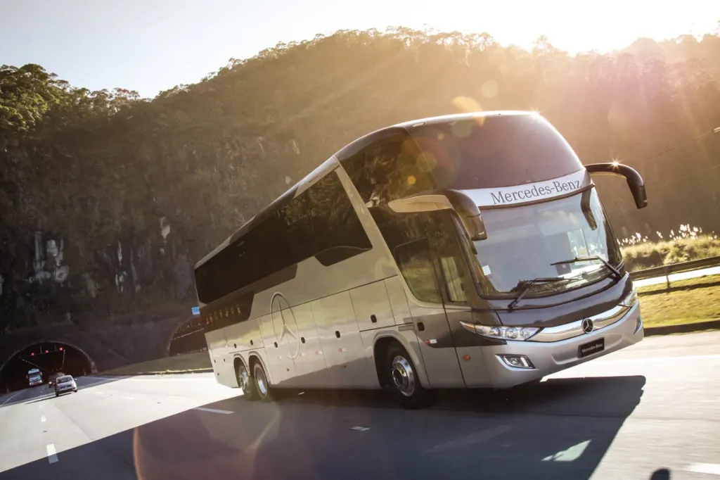 A Mercedes-Benz espera bom desempenho nos segmentos rodoviário e de fretamento (Divulgação)