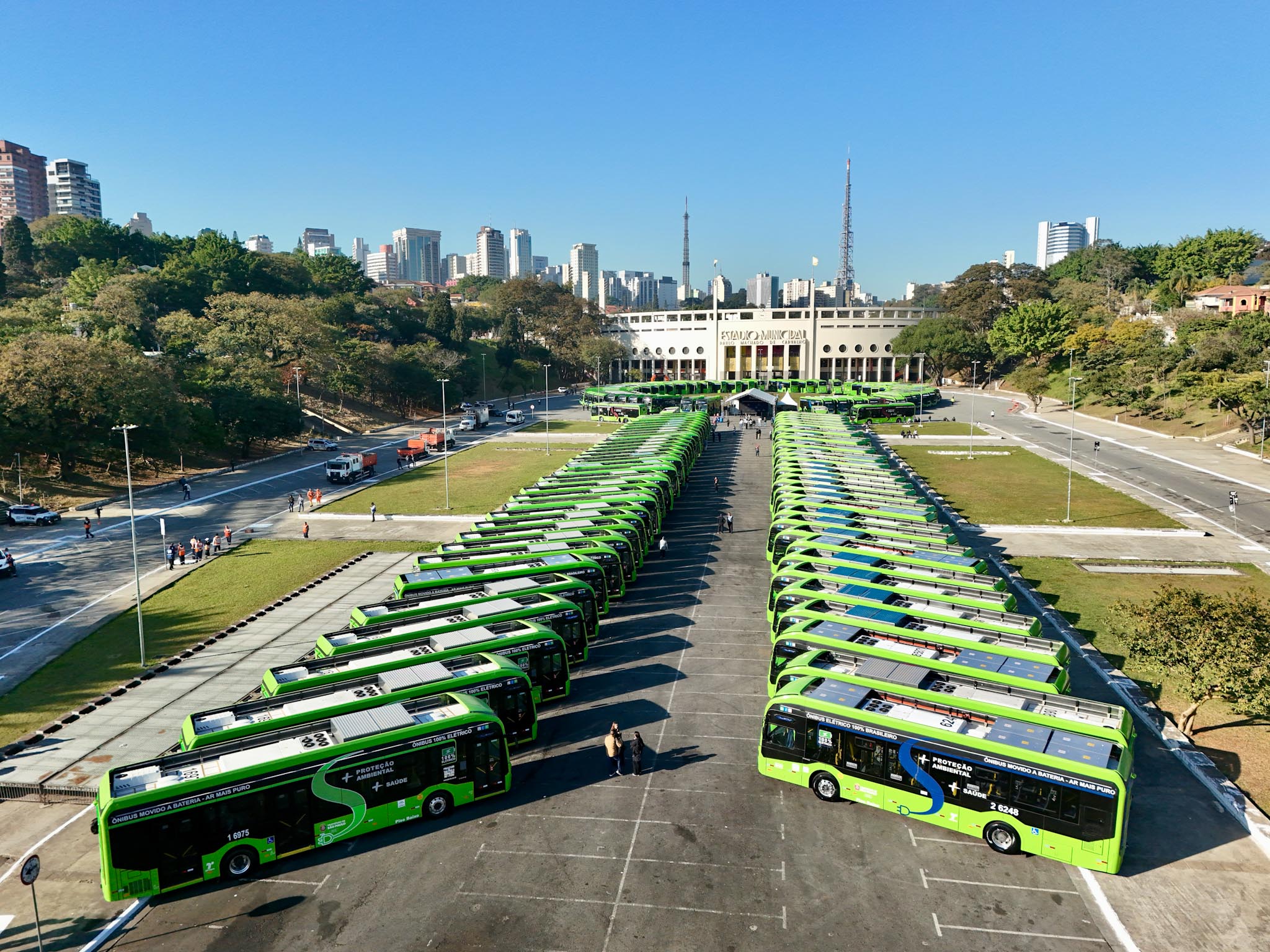 São Paulo recebe 120 novos ônibus elétricos