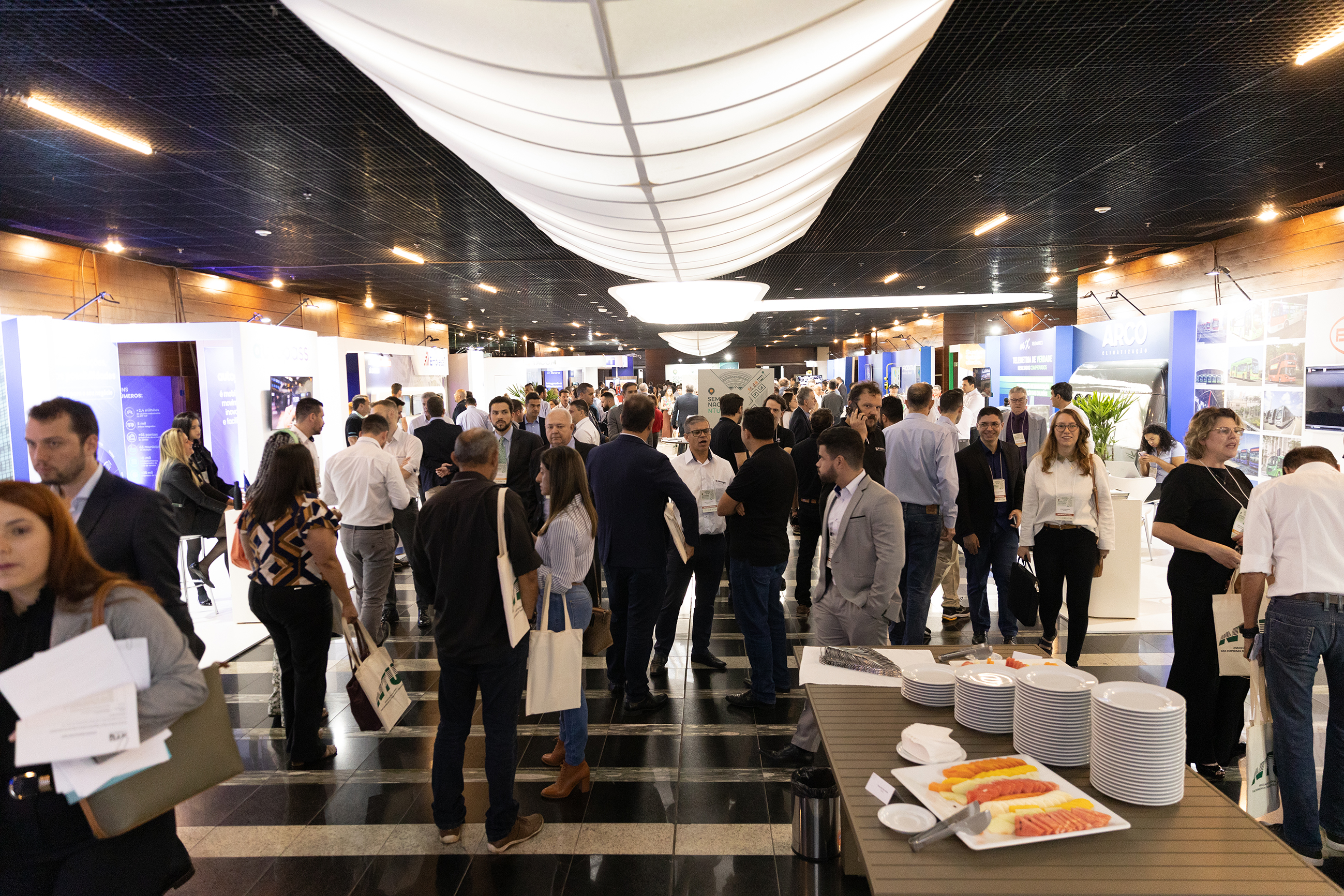 Seminário Nacional NTU: transporte coletivo precisa de um choque